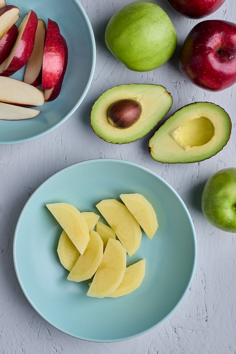 Fruit sliced look fresh and vibrant.