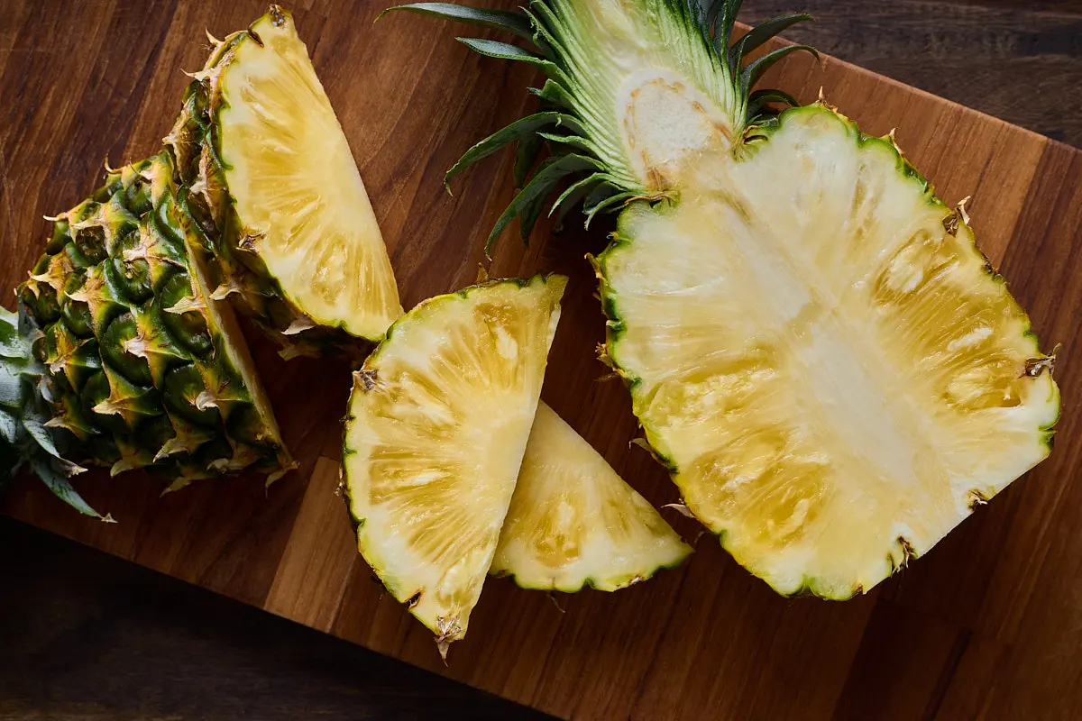 How to cut pineapple