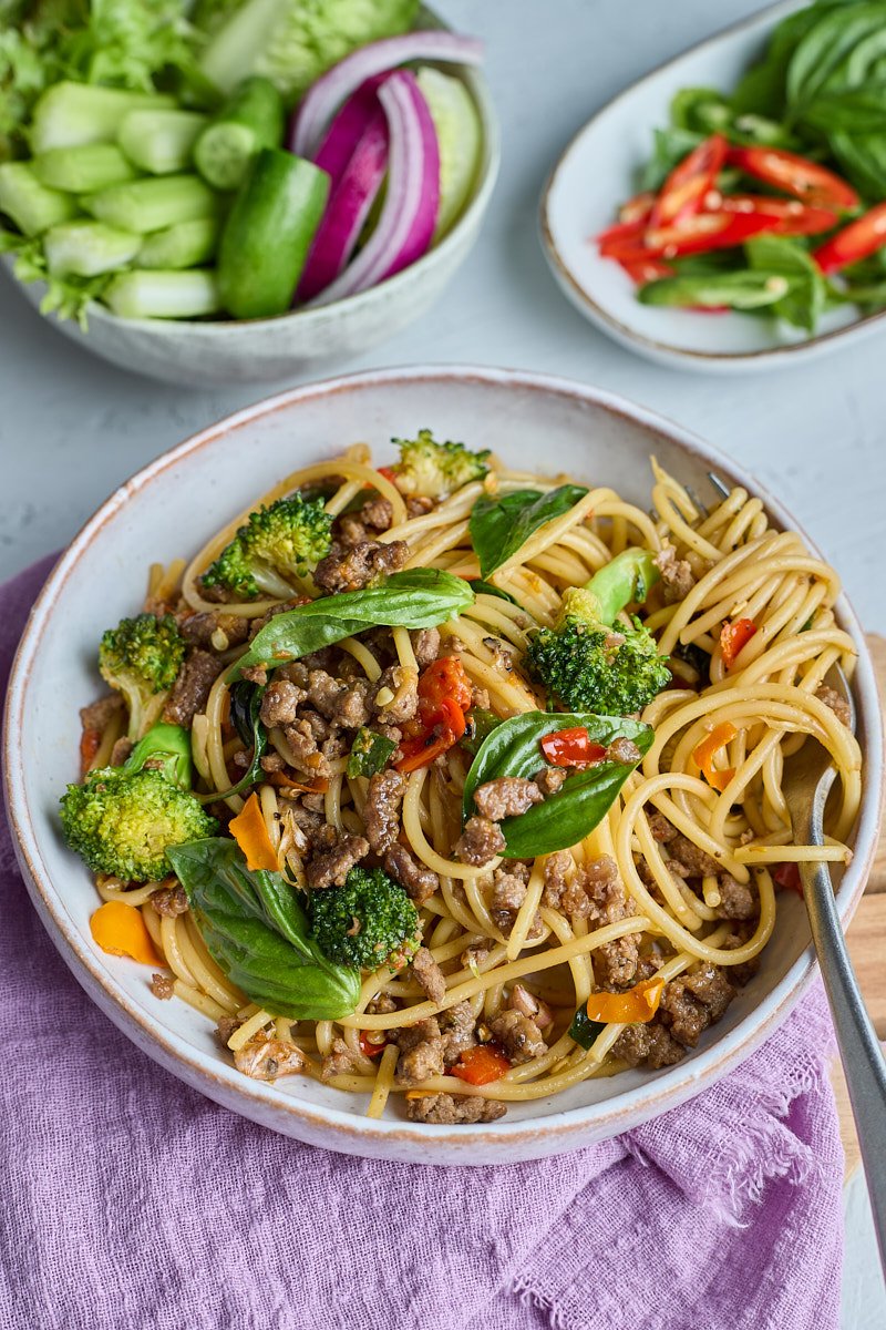 Spaghetti with Spicy Herbs